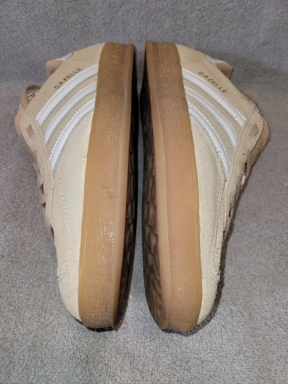Adidas Gazelle Womens Size 9.5 Magic Beige White adidas gazelle